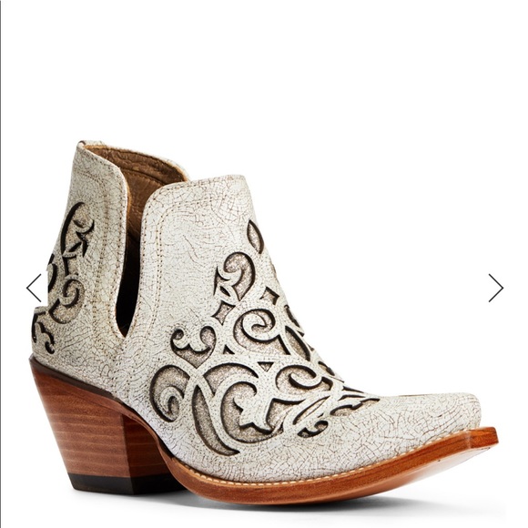 Ariat Shoes - Ariat Dixon booties